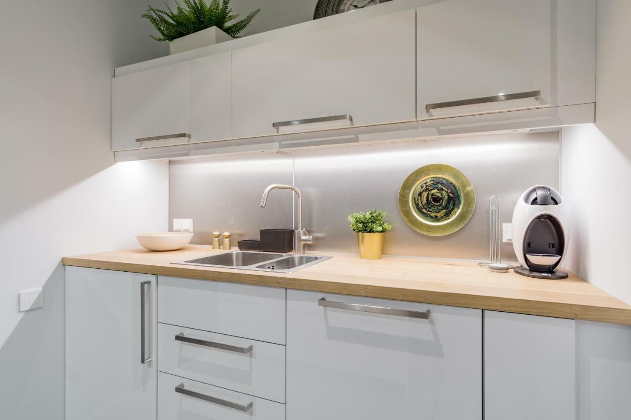 Mennica Residence Chic Apartment ワルシャワ エクステリア 写真
