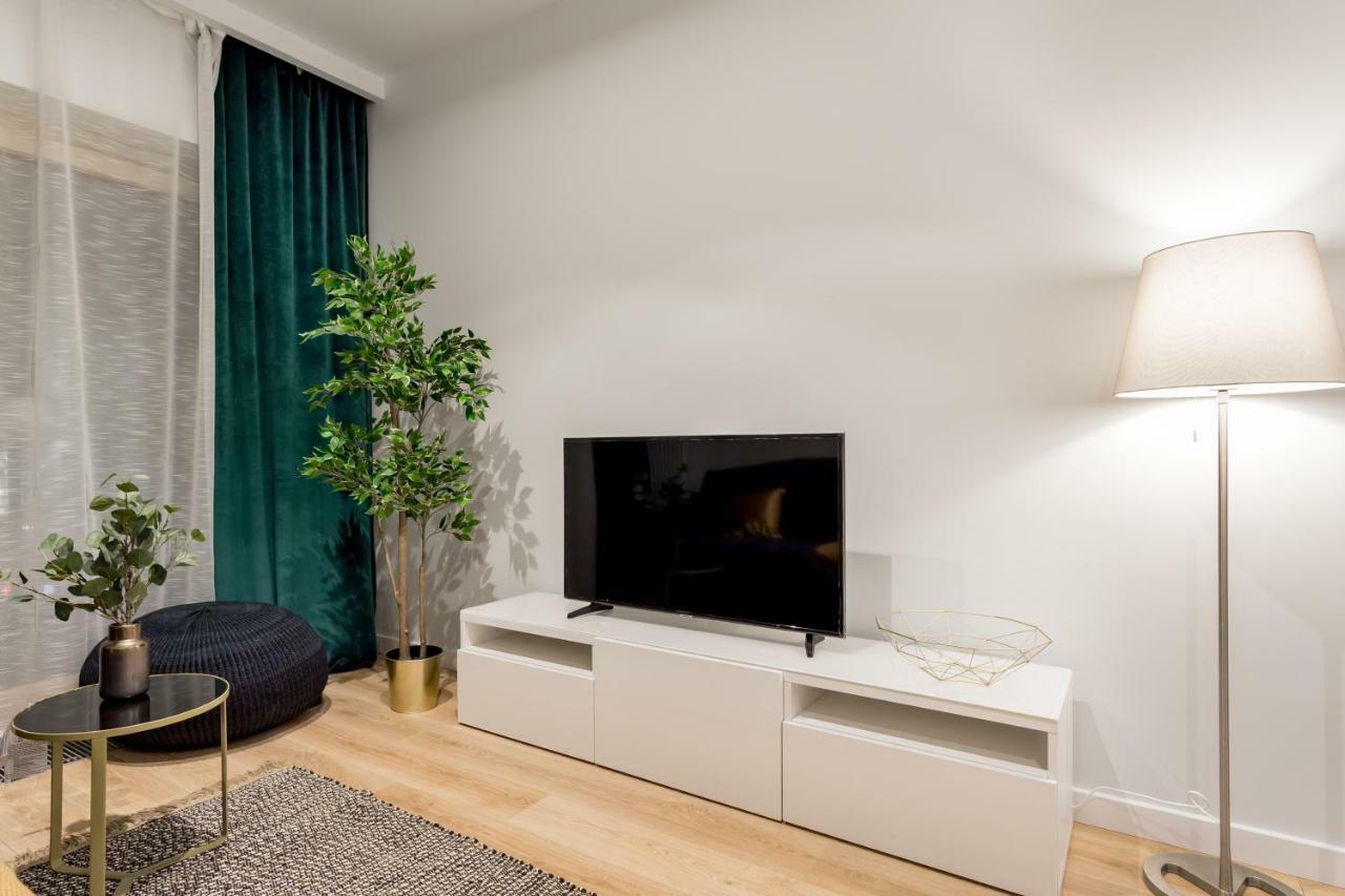 Mennica Residence Chic Apartment ワルシャワ エクステリア 写真
