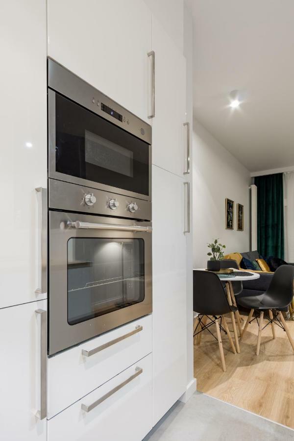 Mennica Residence Chic Apartment ワルシャワ エクステリア 写真